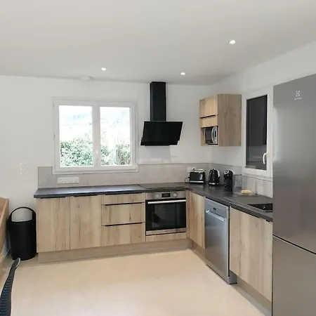 Belle Maison A 2 Min D'honfleur Дом отдыха *